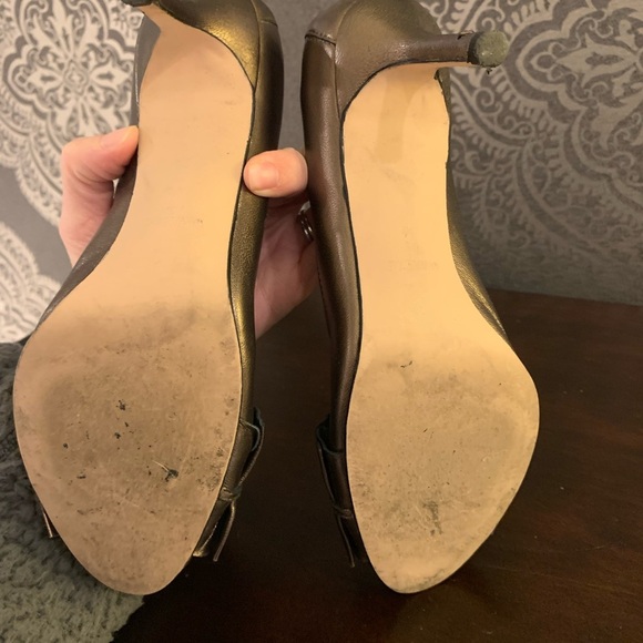 6.5 Vigotti Ulinda Bronze Pumps - Picture 5 of 7